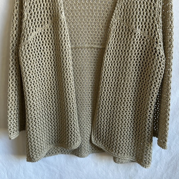 Chico’s tan open front sweater with interwoven gold metallic thread, size 2/M - Picture 3 of 9